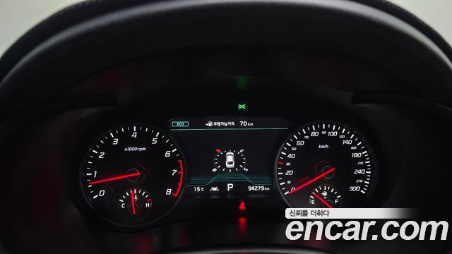 Kia Stinger 2018 — photo 8