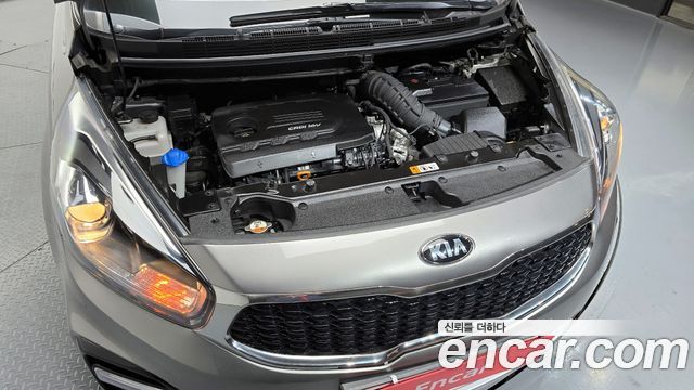 Kia Carens 2018 — photo 6