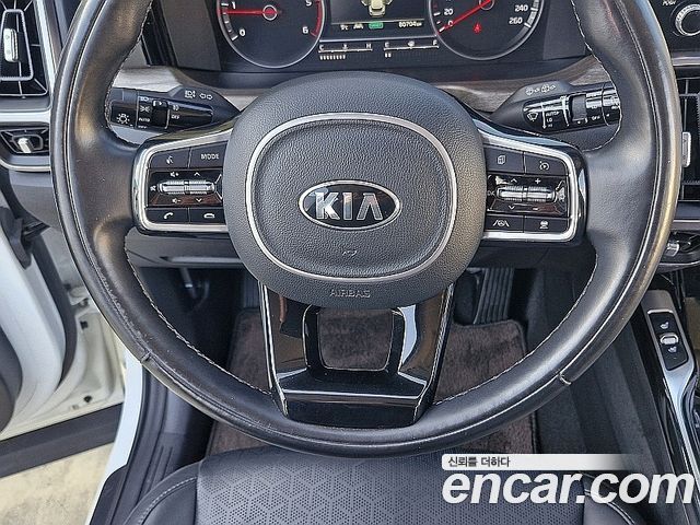 Kia Sorento 2021 — photo 14