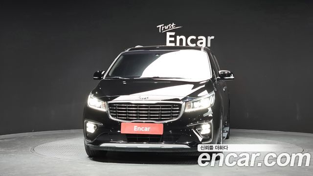 Kia Canival 2020 — photo 3