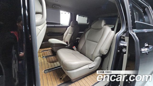 Kia Canival 2020 — photo 12