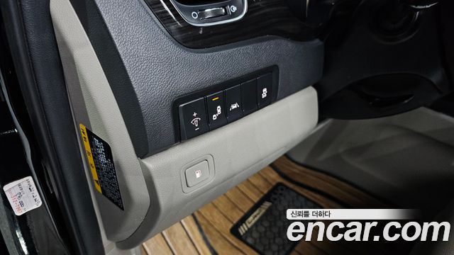 Kia Canival 2020 — photo 16