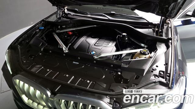 BMW X6 2022 — photo 6