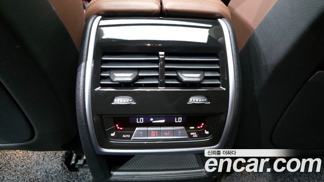 BMW X6 2022 — photo 17