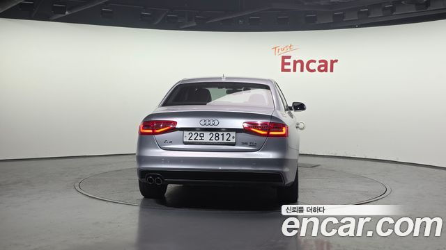 Audi A4 2015 — photo 4