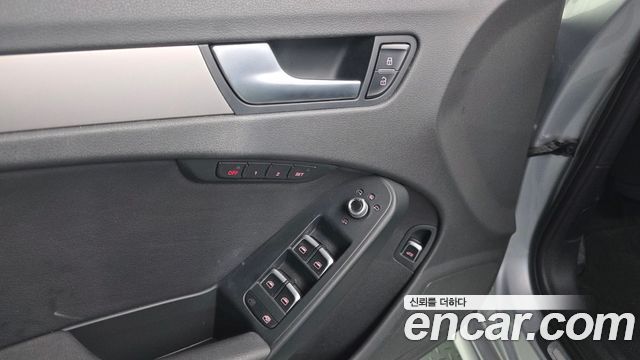 Audi A4 2015 — photo 17