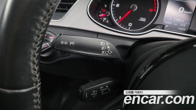 Audi A4 2015 — photo 19