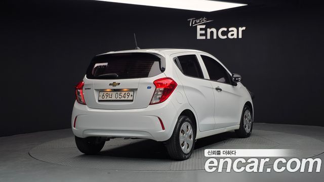 Chevrolet Korea Spark 2017 — photo 2