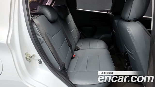 Chevrolet Korea Spark 2017 — photo 12