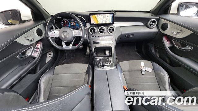 Mercedes-Benz C-Class 2022 — photo 7