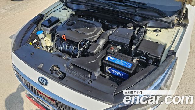 Kia K7 2016 — photo 6