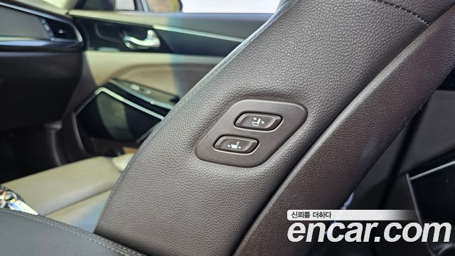 Kia K7 2016 — photo 20