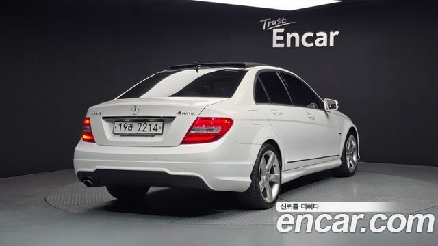 Mercedes-Benz C-Class 2014 — photo 2