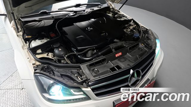 Mercedes-Benz C-Class 2014 — photo 6