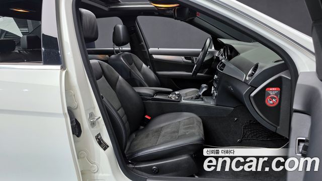 Mercedes-Benz C-Class 2014 — photo 10