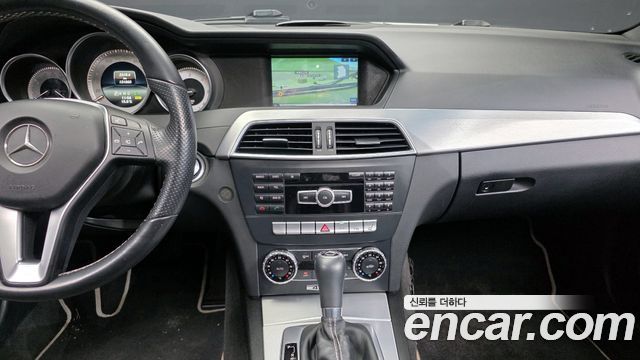 Mercedes-Benz C-Class 2014 — photo 14