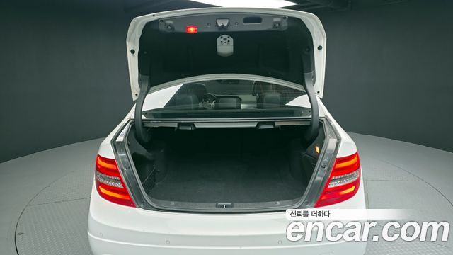 Mercedes-Benz C-Class 2014 — photo 20