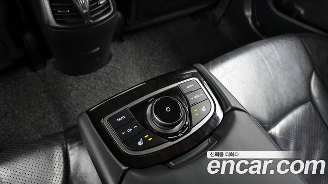 Hyundai Grandeur 2014 — photo 19