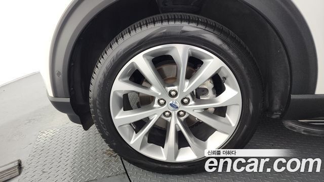 Ford Explorer 2021 — photo 5