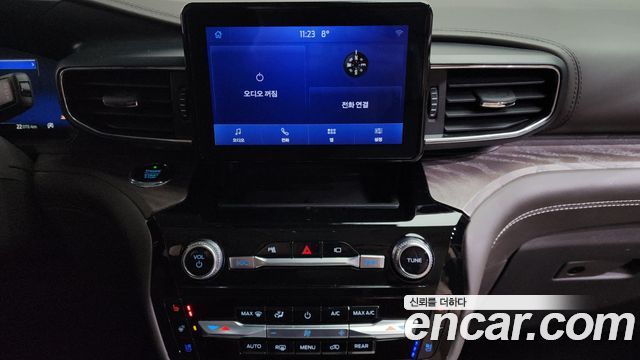 Ford Explorer 2021 — photo 14