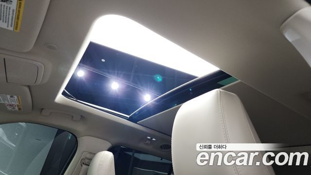 Ford Explorer 2021 — photo 18