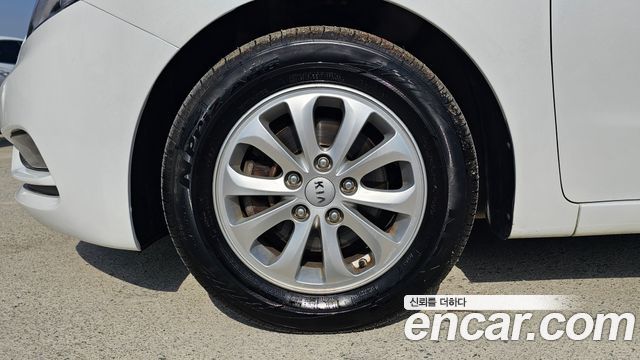 Kia K3 2015 — photo 5