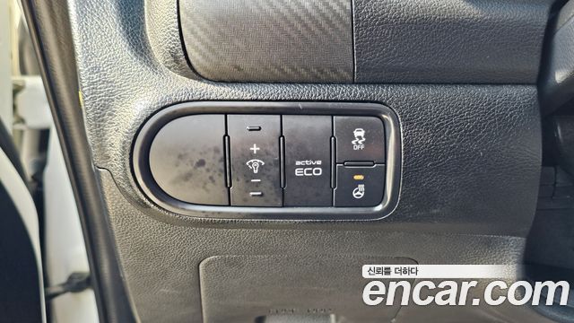 Kia K3 2015 — photo 15