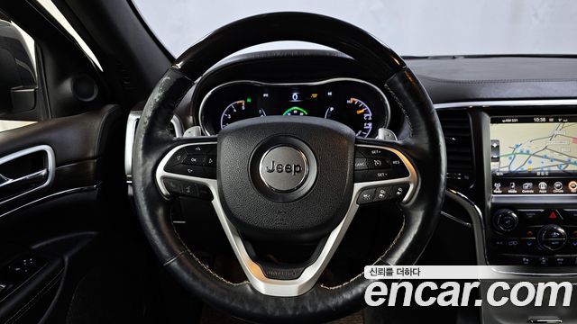 Jeep Cherokee 2015 — photo 13