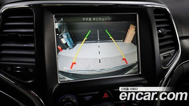 Jeep Cherokee 2015 — photo 16