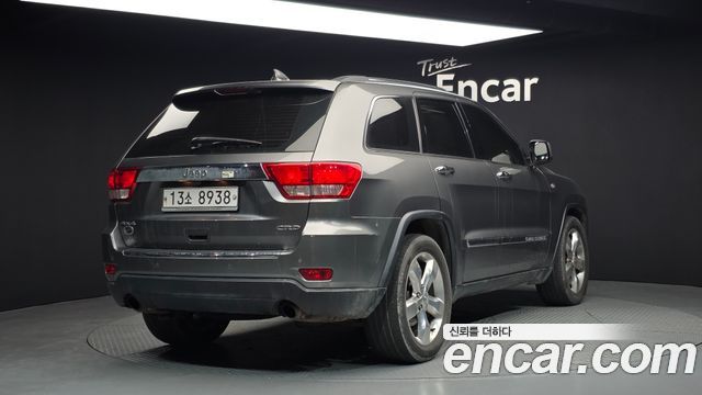 Jeep Cherokee 2012 — photo 2