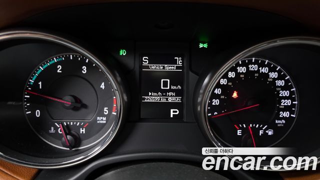 Jeep Cherokee 2012 — photo 8