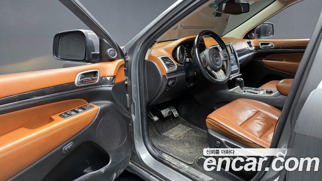 Jeep Cherokee 2012 — photo 11