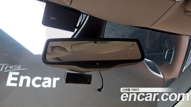 Jeep Cherokee 2012 — photo 16