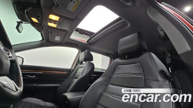 Honda CR-V 2019 — photo 19