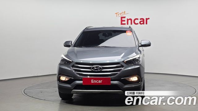 Hyundai Santafe 2018 — photo 3