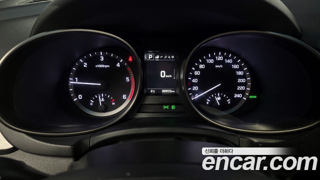 Hyundai Santafe 2018 — photo 8