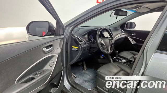 Hyundai Santafe 2018 — photo 10
