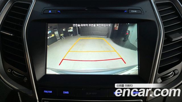 Hyundai Santafe 2018 — photo 16