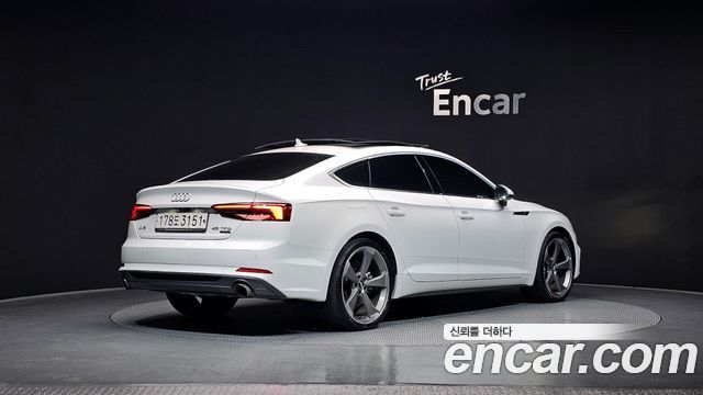 Audi A5 2019 — photo 2