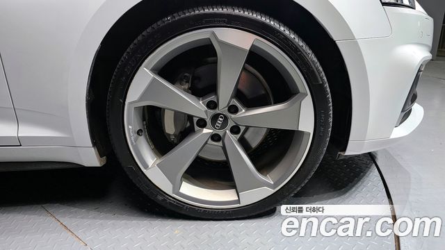 Audi A5 2019 — photo 5