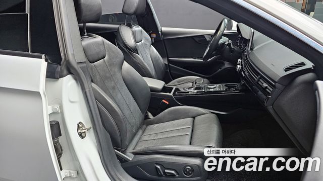 Audi A5 2019 — photo 10