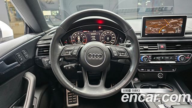 Audi A5 2019 — photo 13