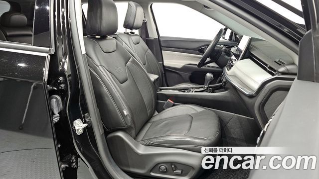 Jeep Compass 2022 — photo 10