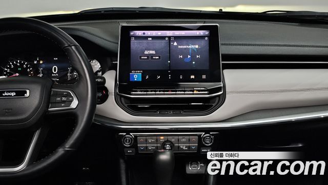 Jeep Compass 2022 — photo 14