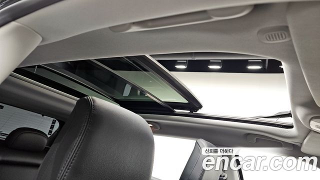 Jeep Compass 2022 — photo 17