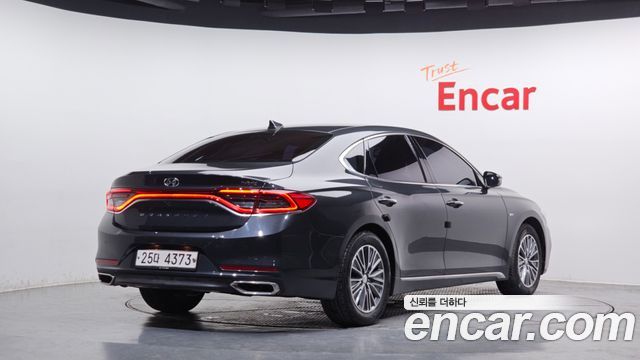 Hyundai Grandeur 2018 — photo 2