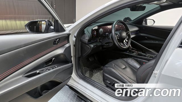 Hyundai AVANTE 2024 — photo 11