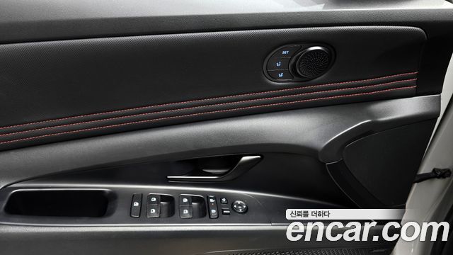 Hyundai AVANTE 2024 — photo 18
