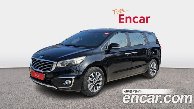 Kia Canival 2015 — photo 1
