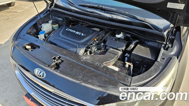 Kia Canival 2015 — photo 6